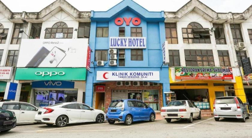 Oyo 89406 Lucky Budget Hotel Nilai Dış mekan fotoğraf