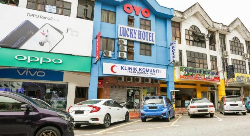 Oyo 89406 Lucky Budget Hotel Nilai Dış mekan fotoğraf